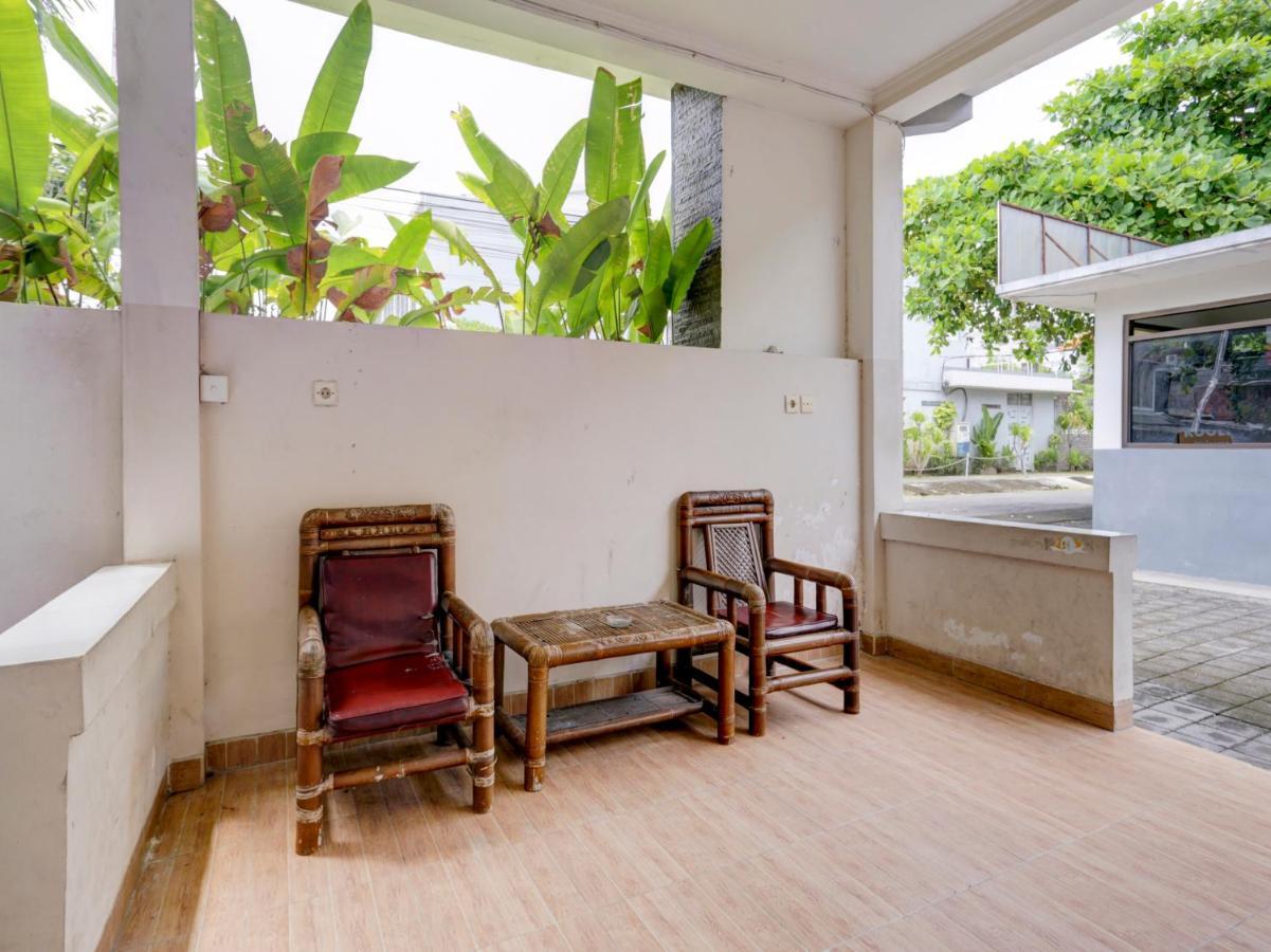 Oyo Flagship 90754 Alamanda Guesthouse Denpasar Eksteriør bilde