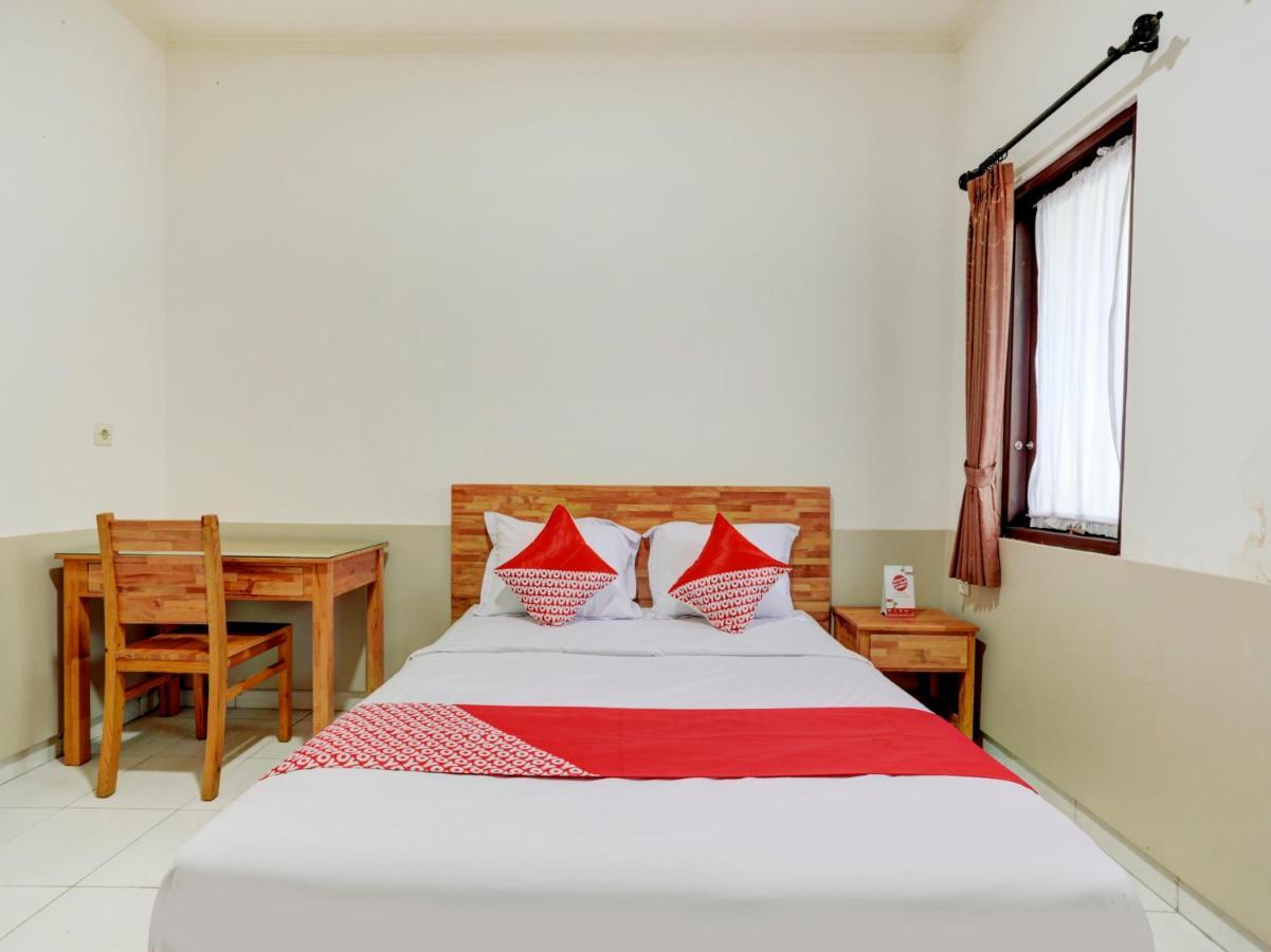 Oyo Flagship 90754 Alamanda Guesthouse Denpasar Eksteriør bilde